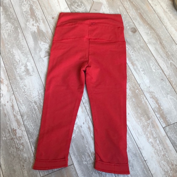 Alternative “Move” Red Keyhole Leggings.1949 - Picture 2 of 6